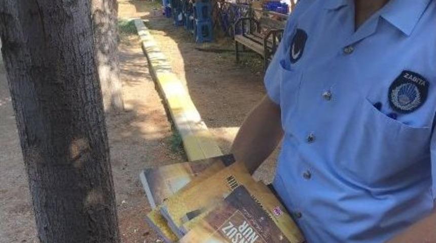 Boz&uuml;y&uuml;k&rsquo;te Bulunan Fet&ouml;&rsquo;ye Ait Kitaplar Emniyete Teslim Edildi