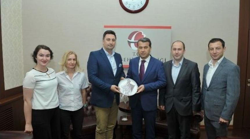 Vali &Ccedil;elik: &ldquo;ortak Yaşama Arzumuz Milli Birliğimize Yansımalı&rdquo;