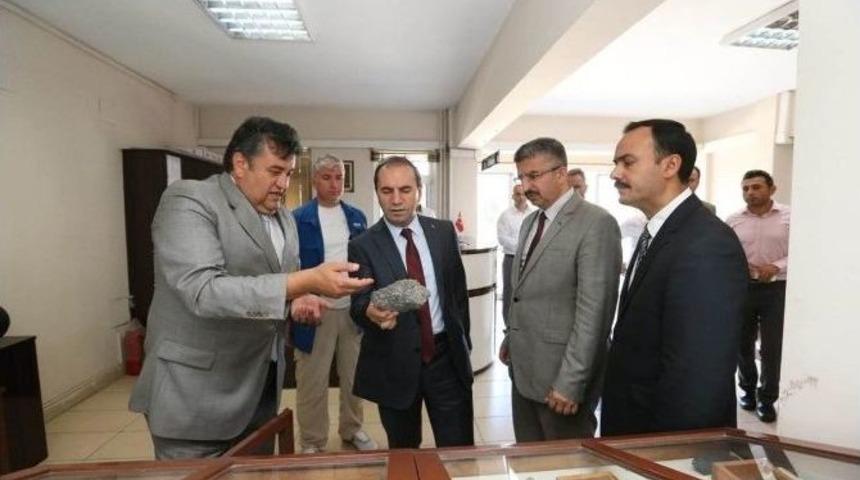 Vali Işık&rsquo;tan Eski &Ccedil;eltek&rsquo;te İnceleme