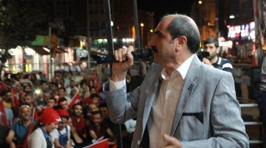 Van&rsquo;da Demokrasi N&ouml;beti Devam Ediyor