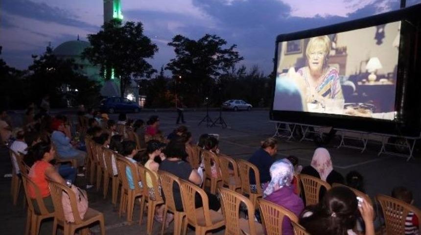 Sinema G&uuml;nleri Dolu Dizgin Devam Ediyor