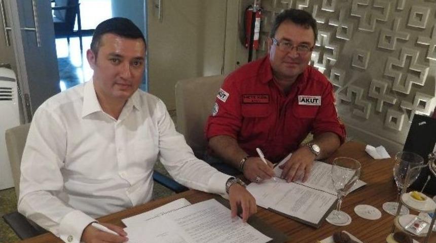 Rixos Thermal Eskişehir İle Akut Arasında Protokol İmzalandı