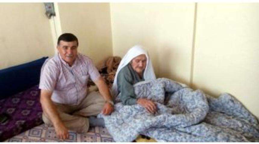 Yaşlı Kadın, Başkan Mustafa Koca&rsquo;yı G&ouml;r&uuml;nce İnandı