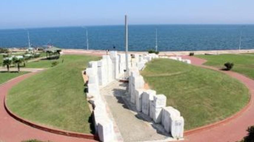 17 Ağustos Depreminde &Ouml;lenler Anılacak