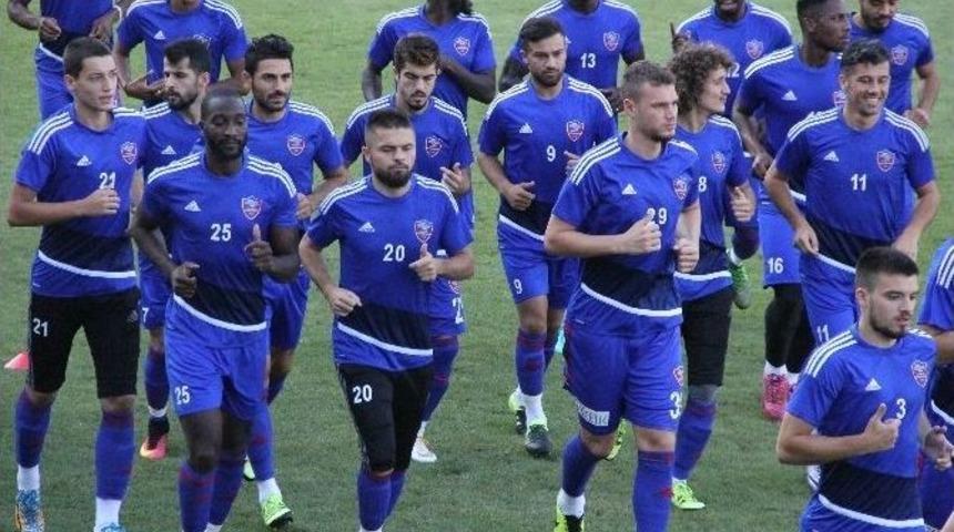Karabükspor Hazırlıklarını Sürdürüyor