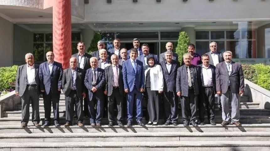 Fadıloğlu, Muhtarları Ağırladı