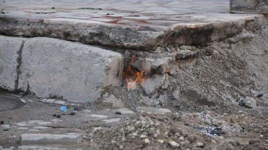 Siirt&rsquo;te Doğalgaz Ka&ccedil;ağı Mahalle Sakinlerini Korkuttu