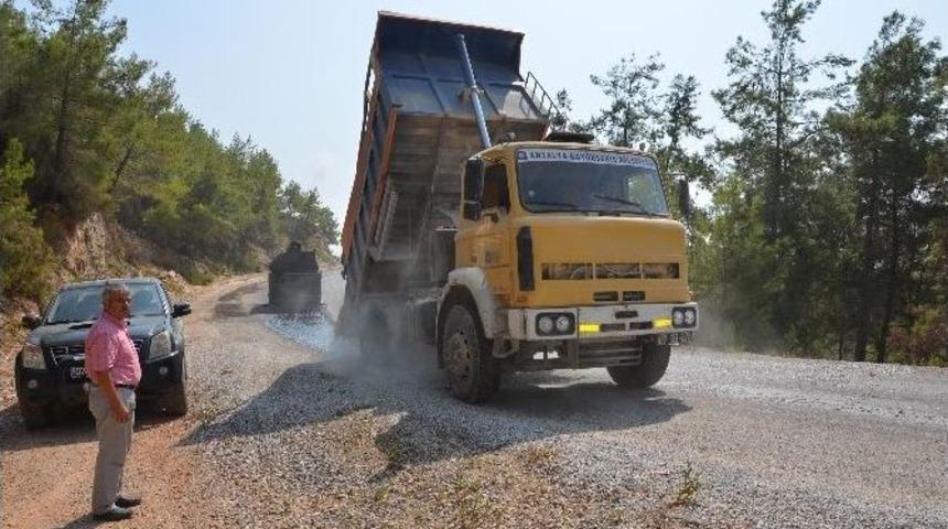 Payallar - Emişbeleni Yolu Asfaltlandı