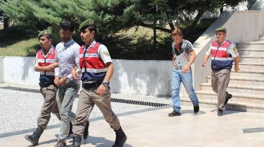 Cinayet Ş&uuml;phelilerinden İkisi Adliyeye Sevk Edildi