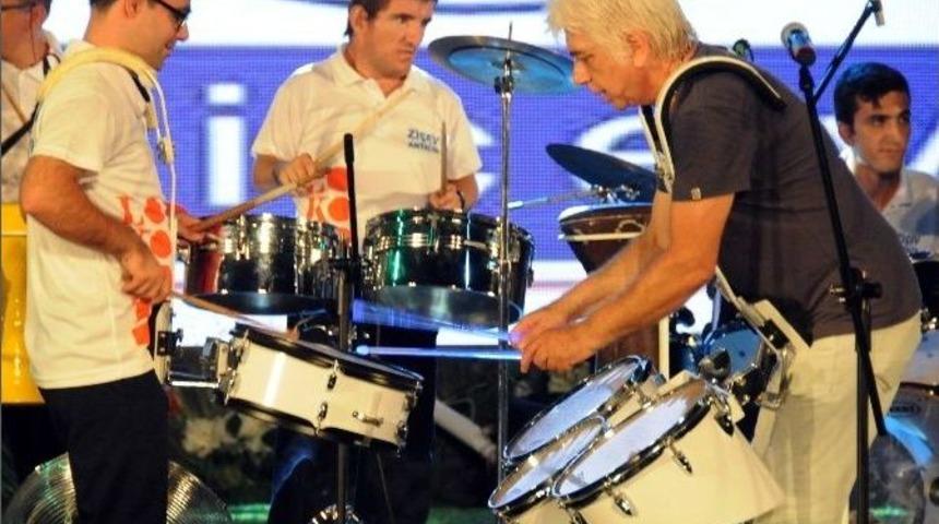 Zi&ccedil;ev&rsquo;den Expo 2016&rsquo;da Muhteşem Konser