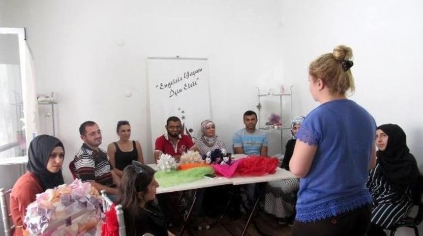 10 Engelliye "mekan Süslemecisi" Eğitimi