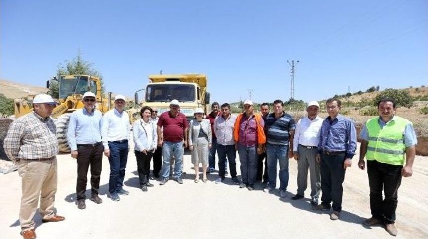 Başkan Şahin, K&ouml;ylere Yapılan Hizmetleri İnceledi