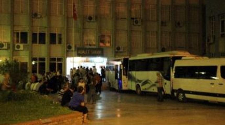 Aydın&rsquo;da 298 Kişi Tutuklandı, 903 Personel G&ouml;revden Uzaklaştırıldı