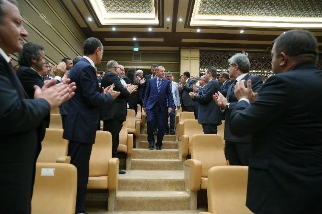 Cumhurbaşkanı Erdoğan&rsquo;dan Kamu Ve &Ouml;zel Bankalara: &ldquo;ben Bunu İhanet Değerlendiririm&rdquo;