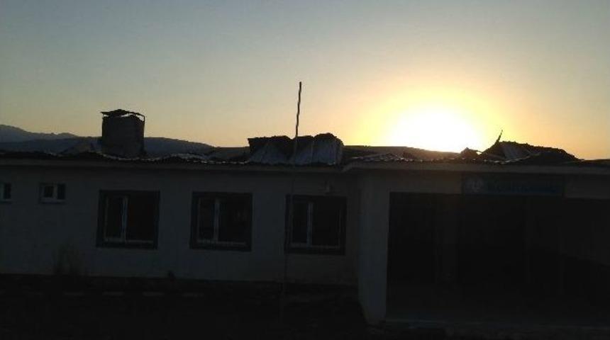 K&ouml;y Okulunda Yangın