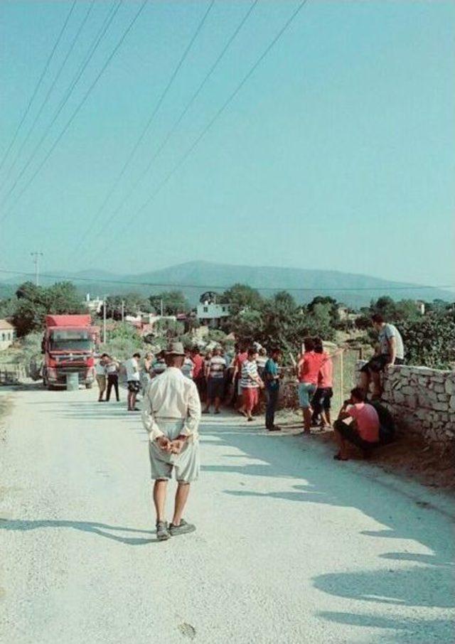 Milas’ta Maden Kamyonlarına Protesto