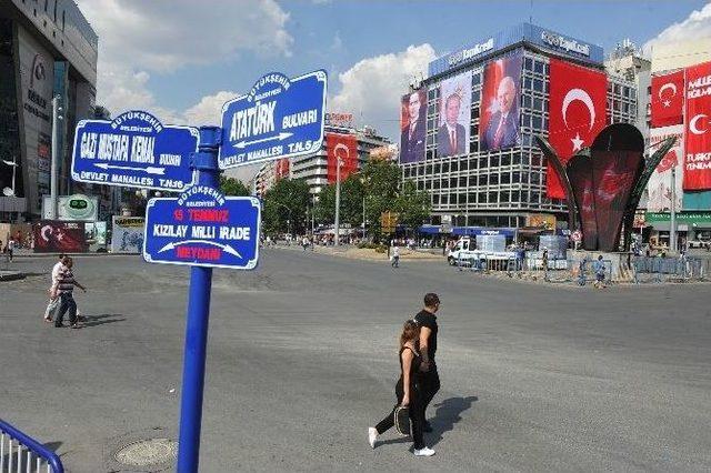 Kızılay Meydanı’nın Adı ’15 Temmuz Kızılay Milli İrade Meydanı’ Oldu