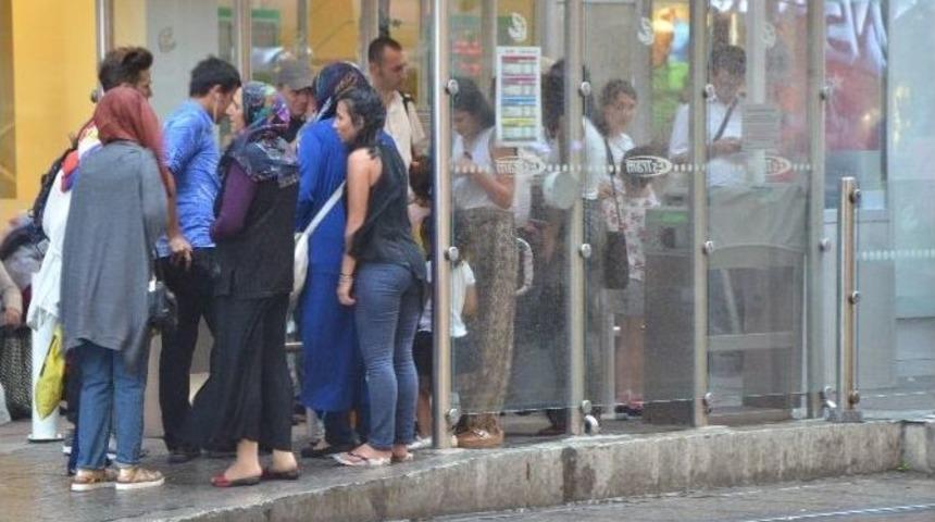 Eskişehir&rsquo;de Ani Yağmur