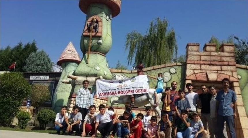 Yozgat Mutlu Yuvam Mutlu Yaşam Derneği &Ccedil;ocukları İstanbul&rsquo;u Gezdi