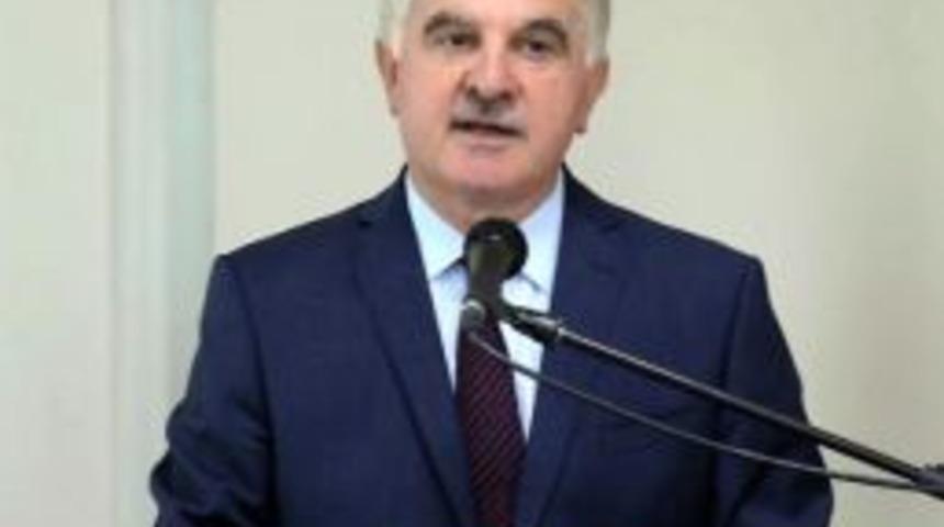 Sa&uuml; Rekt&ouml;r&uuml; Elmas: &ldquo;89 Personel A&ccedil;ığa Alındı, 70&rsquo;i İnceleniyor&rdquo;