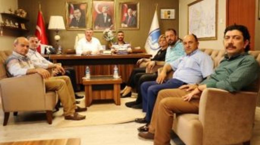 Yunusemre&rsquo;den &Uuml;sk&uuml;p&rsquo;e Yardım Eli