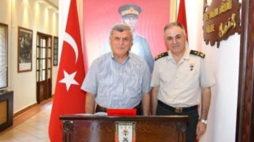 Başkan Karaosmanoğlu, Korgeneral G&uuml;rak&rsquo;ı Ziyaret Etti