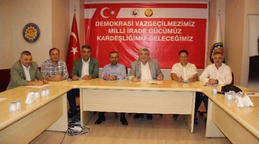 Tetiker, El Konulan Okulların Fak&uuml;lte Yapılmasını İstedi