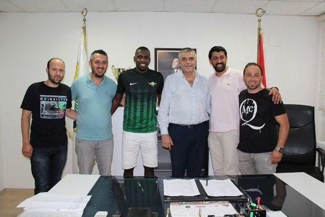 Akhisar Belediyespor, Abdoul Sissoko’yu Kadrosuna Kattı