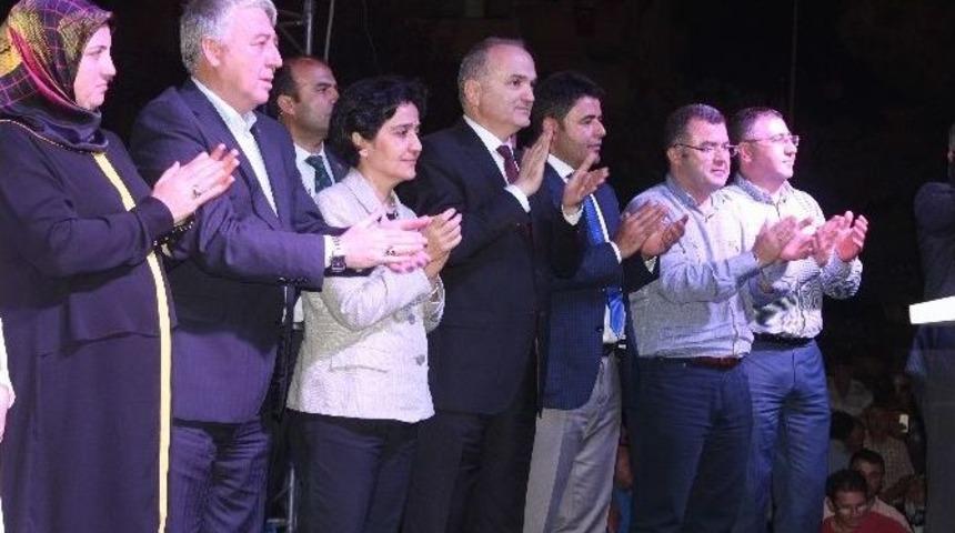 Bakan Faruk &Ouml;zl&uuml;, &ldquo; Bu Yapı İle İlişkisini S&uuml;rd&uuml;ren Herkes Şunu Bilsin.ananızdan Emdiğiniz S&uuml;t&uuml; Burnunuzdan Getireceğiz&rdquo;