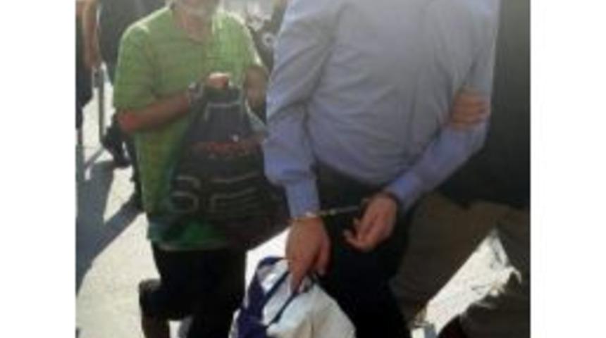 Bursa Eski Emniyet M&uuml;d&uuml;r&uuml; Ve 24 İşadamı Adliyeye Sevk Edildi