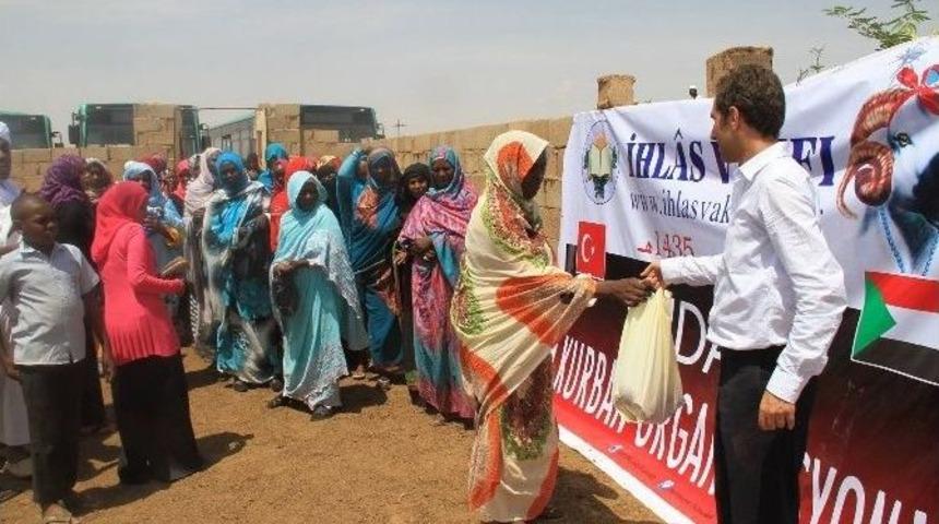 İhlas Vakfı 2016 Kurban Vekalet Bedellerini A&ccedil;ıkladı