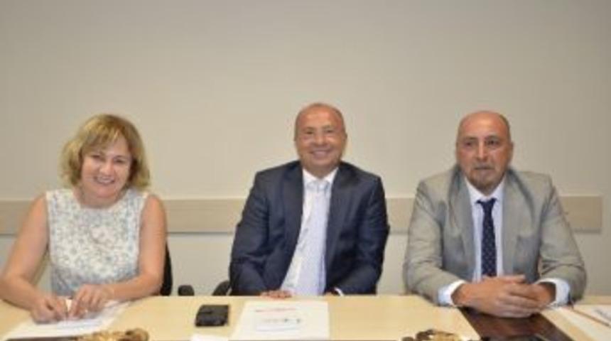 Ecza Kooperatifleri Sigortada G&uuml;&ccedil; Birliği Yaptı