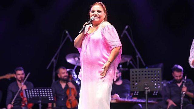 Kibariye: 'Gencim güzelim hâlâ taş gibiyim'