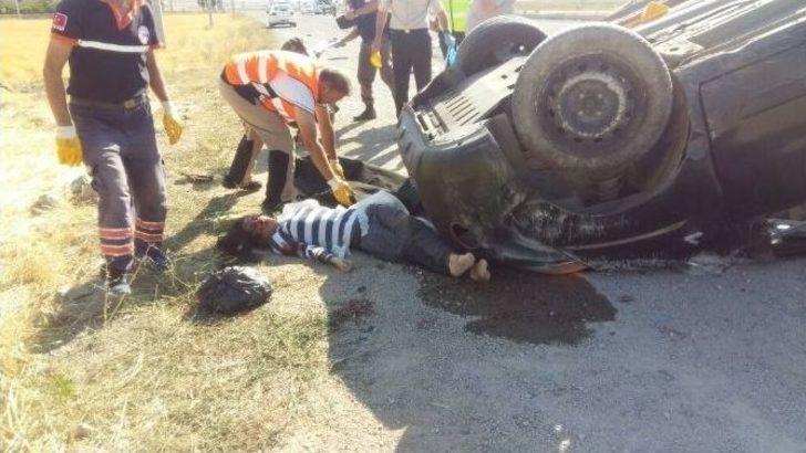 Kamyonet 8 Takla Attı: 1 Ölü, 6 Yaralı G4