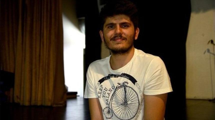 Gen&ccedil; Arkadaşlarına &rsquo;bu Fırsatı Değerlendirin&rsquo; &Ccedil;ağrısı