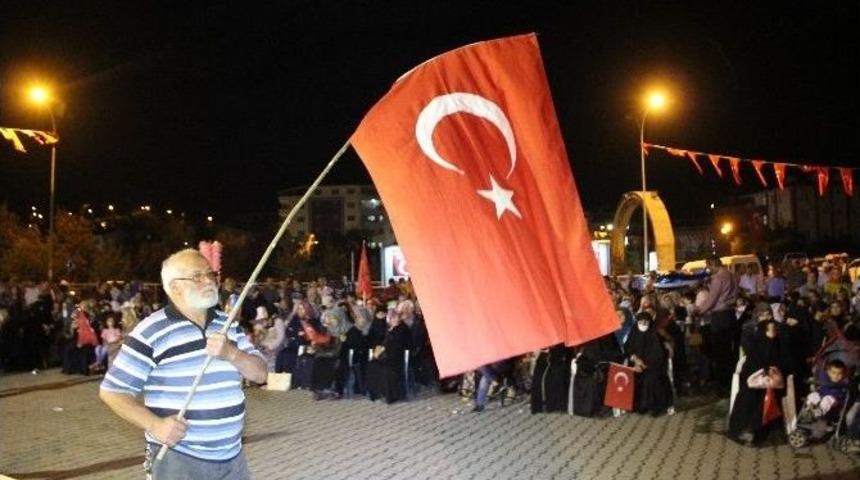 Oltu&rsquo;da Demokrasi N&ouml;betine Ara Verildi