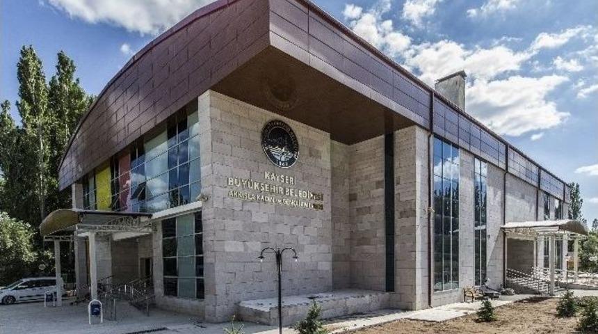 Akkışla Kadın Ve Gençlik Merkezi