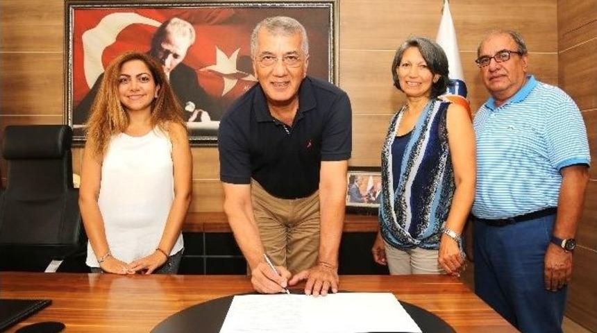 Mezitli&rsquo;de &rsquo;&ccedil;ocuk G&uuml;nd&uuml;z Bakım Evi&rsquo; İ&ccedil;in Protokol İmzalandı