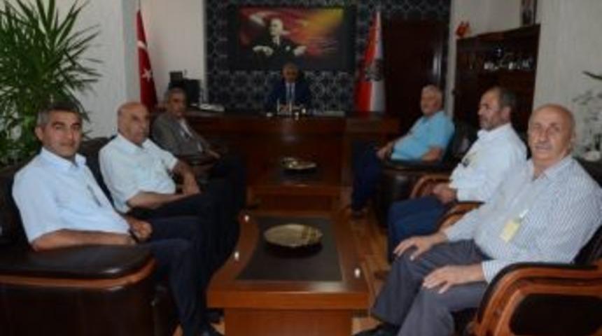 Muhtarlardan İl Emniyet M&uuml;d&uuml;r&uuml; Urhal&rsquo;a Ziyaret