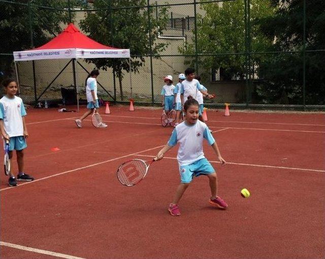 Kağıthane’de Geleceğin Sporcuları Yetişecek