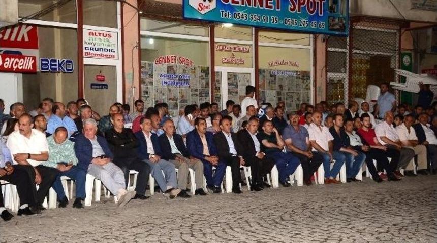 Bitlisli Vatandaşlar Demokrasi N&ouml;betini Tamamladı