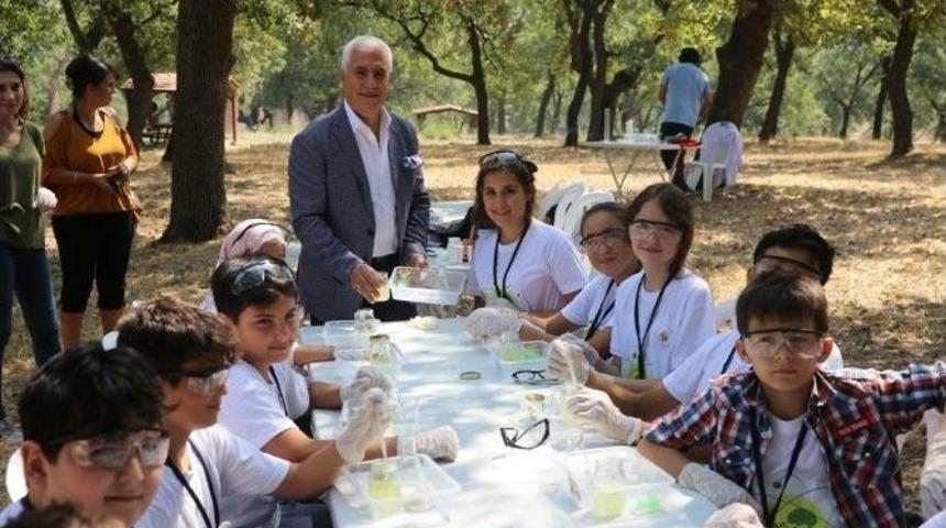 Bozbey&rsquo;den Balat Doğa Ve Bilim Yaz Okulu&rsquo;na Ziyaret