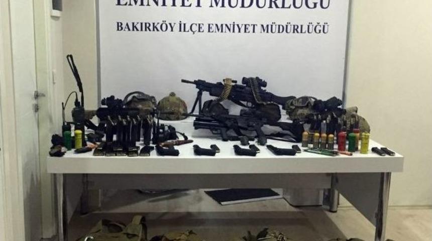 Hava Harp Okulu&rsquo;nda Kadınlar Tuvaletine Gizlenen Silahlar Ele Ge&ccedil;irildi