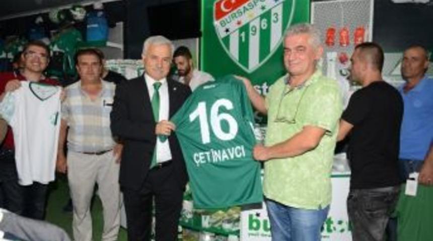 Buski &Ccedil;alışanları Takımına Sahip &Ccedil;ıktı