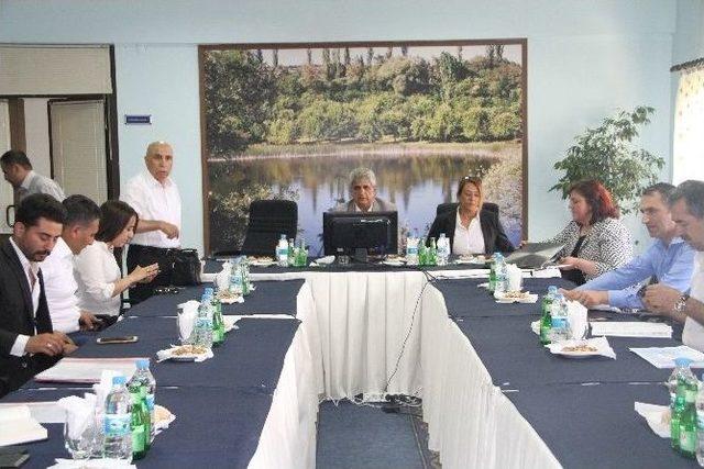 Aras Edaş İş Sağlığı Ve Güvenliğine Uyan Personelini Ödüllendirdi