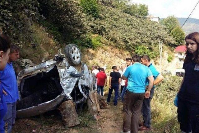 Gümüşhane’de Trafik Kazası: 1 Ölü, 3 Yaralı