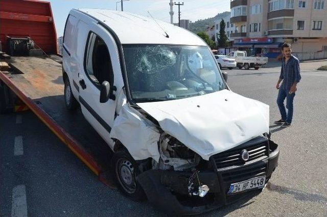 Fatsa’da Trafik Kazası: 5 Yaralı