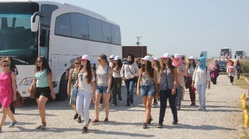 Bitlis, Manisa Ve Uşaklı Gen&ccedil;ler Samsun&rsquo;da