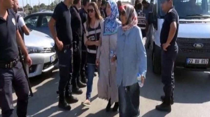 Edirne&rsquo;de 7 &Ouml;ğretmen Adliyeye Sevk Edildi