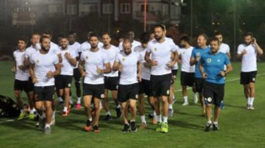 Alanyaspor, Beşiktaş&rsquo;a Hazırlanıyor
